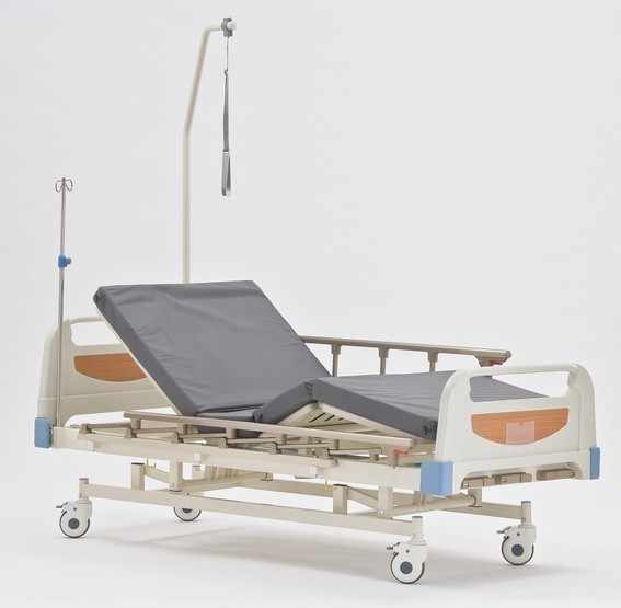 Медицинская кровать с винтовой регулировкой высоты e-31 сигма-31 в комплекте с матрасом