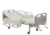Кровать медицинская функциональная трехсекционная кфЗ-01-мск с винтовой регулировкой на колесах спинки-пластик ложе-метал код мск-2103