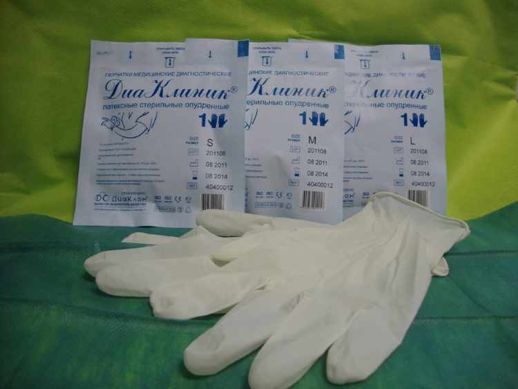Перчатки «ДиаКлиник» Диаклон неопудренные стерильные (320 пар) Размер S